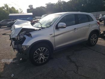  Salvage Mitsubishi Outlander