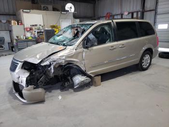  Salvage Chrysler Minivan