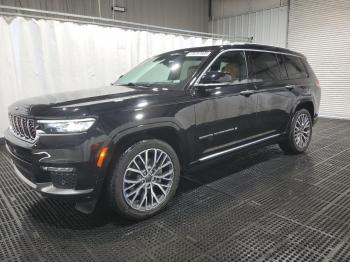  Salvage Jeep Grand Cherokee