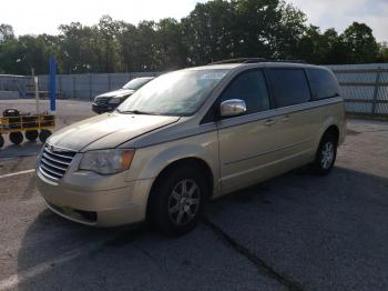  Salvage Chrysler Minivan