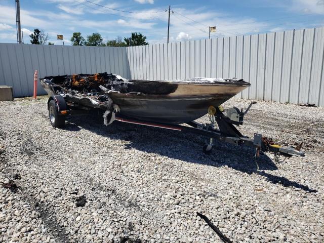  Salvage Bayliner Boat