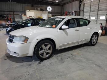  Salvage Dodge Avenger