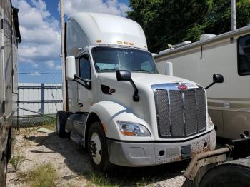  Salvage Peterbilt Tractor 579