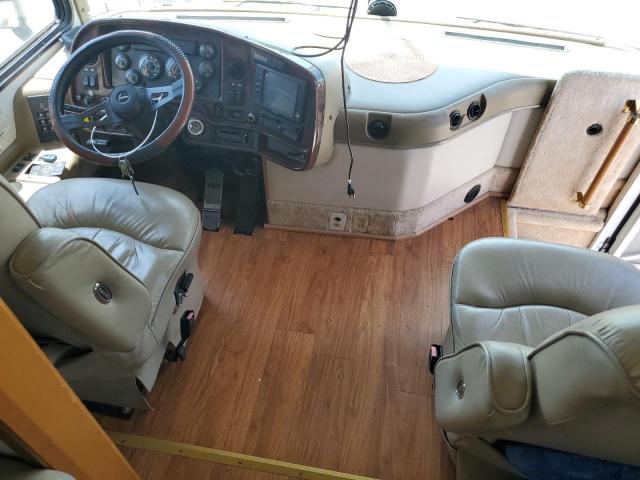 Fleetwood Discovery X Line Motor Home Image 10