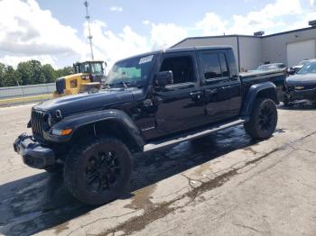  Salvage Jeep Gladiator