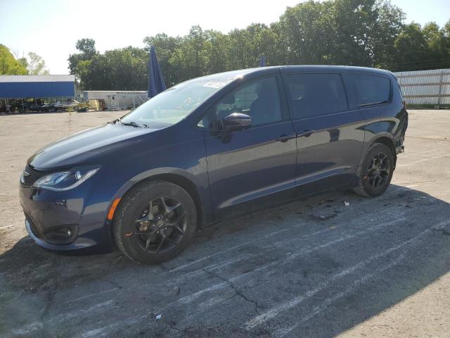 Salvage Chrysler Pacifica