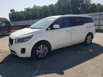  Salvage Kia Sedona