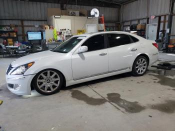  Salvage Hyundai Equus