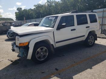  Salvage Jeep Commander