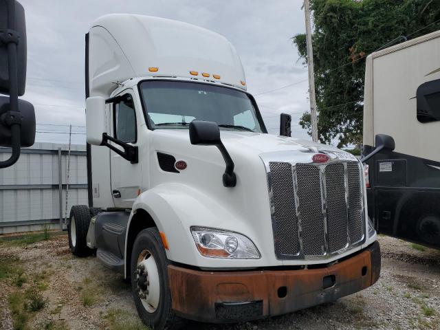  Salvage Peterbilt Tractor 579