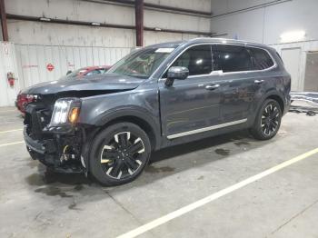  Salvage Kia Telluride