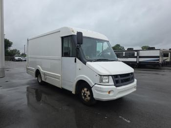  Salvage Isuzu Npr