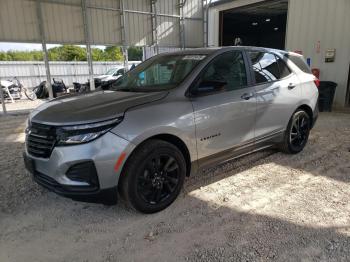  Salvage Chev Equinox