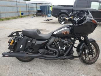  Salvage Harley-Davidson Fltrxst