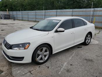  Salvage Volkswagen Passat