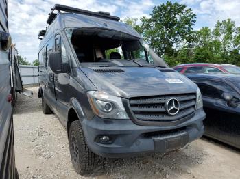  Salvage Mercedes-Benz Sprinter