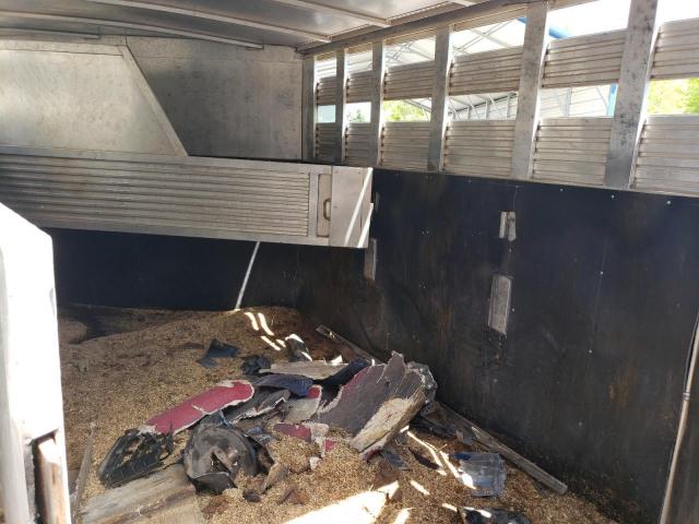 Chaparral Trailer Image 7