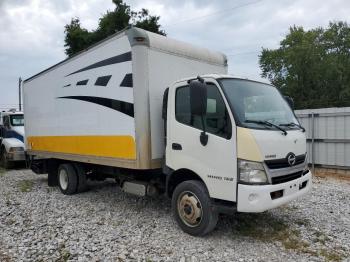  Salvage Hino 195