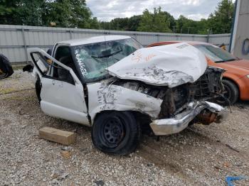  Salvage Chevrolet S-10