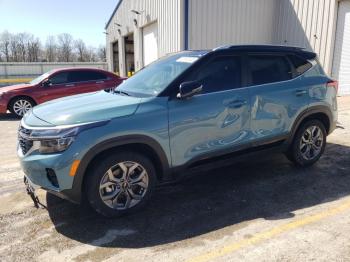 Salvage Kia Seltos