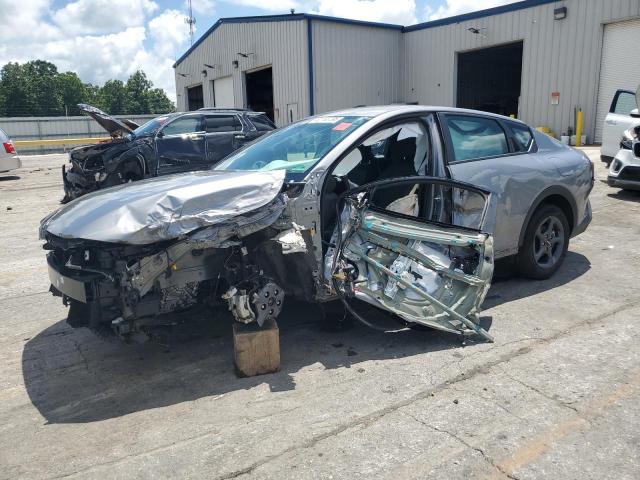  Salvage Kia K4 Lx