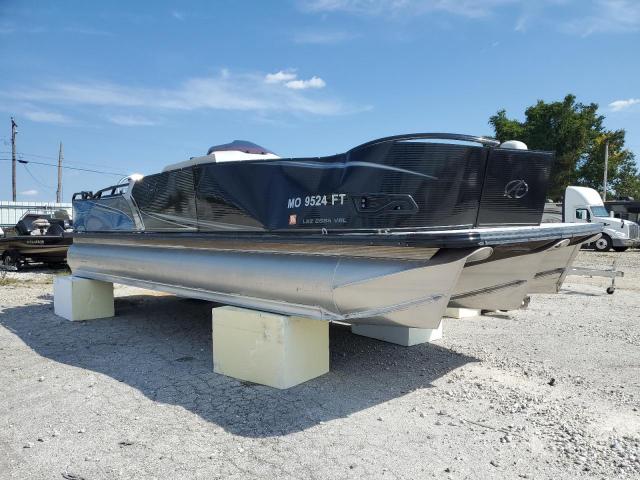  Salvage Avalon Pontoons Lsz 2685 V
