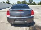 Chrysler 300 Limited Image 8