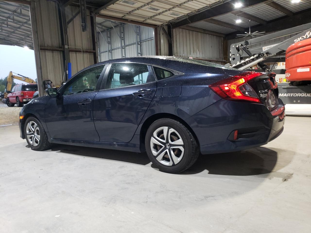 Honda Civic Lx Image 8