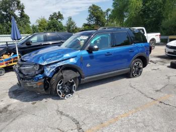  Salvage Ford Bronco