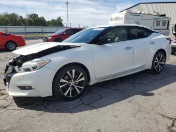  Salvage Nissan Maxima