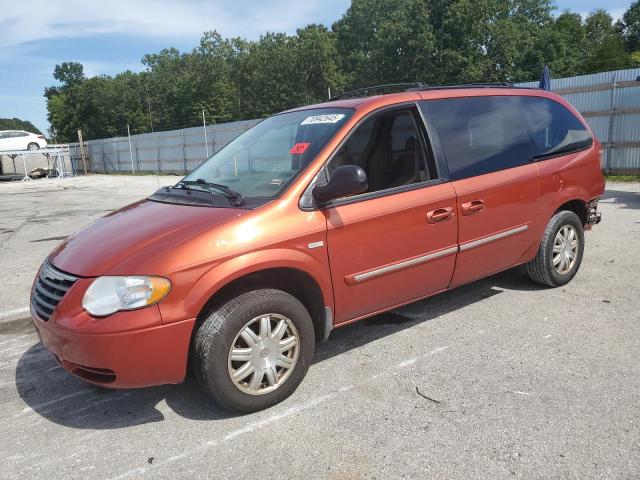  Salvage Chrysler Minivan
