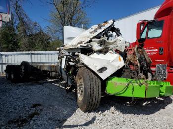  Salvage Peterbilt 567