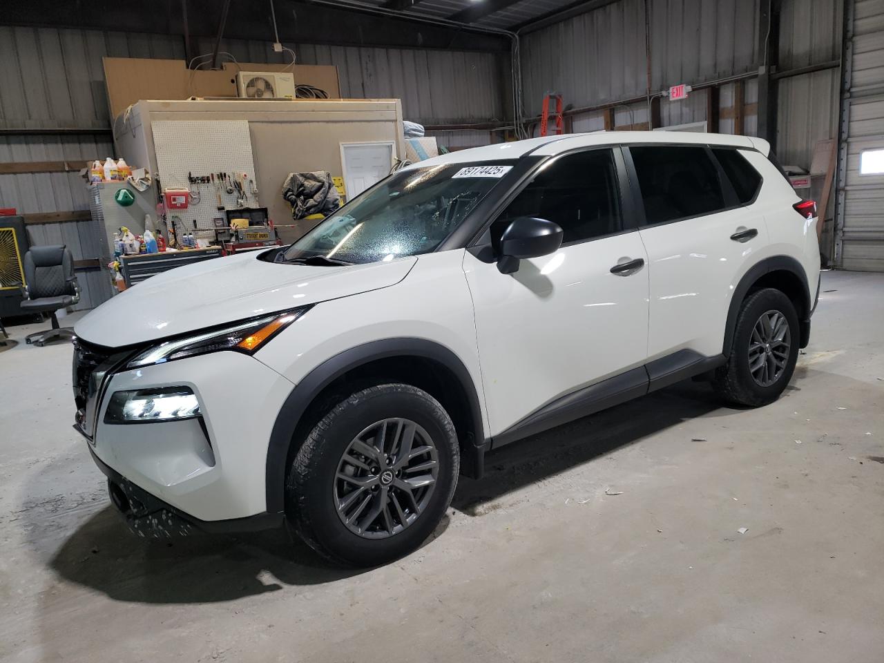 Nissan Rogue S Image 1