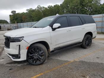  Salvage Cadillac Escalade