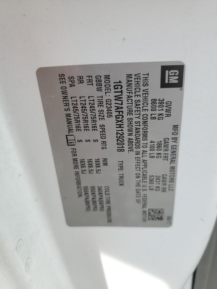 GMC Savana G2500 Image 2