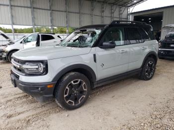  Salvage Ford Bronco