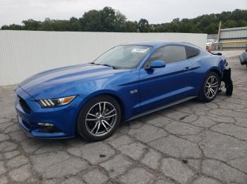  Salvage Ford Mustang
