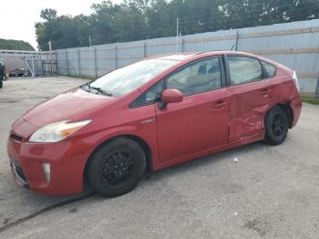  Salvage Toyota Prius
