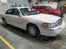 Lincoln Towncar Signature Image 3