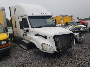  Salvage Freightliner Cascadia