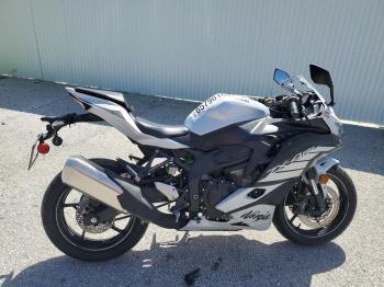 Salvage Kawasaki Zx400 S