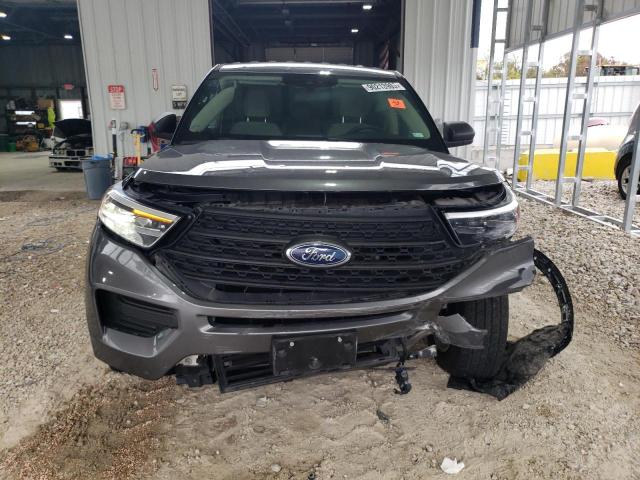 Ford Explorer Image 9