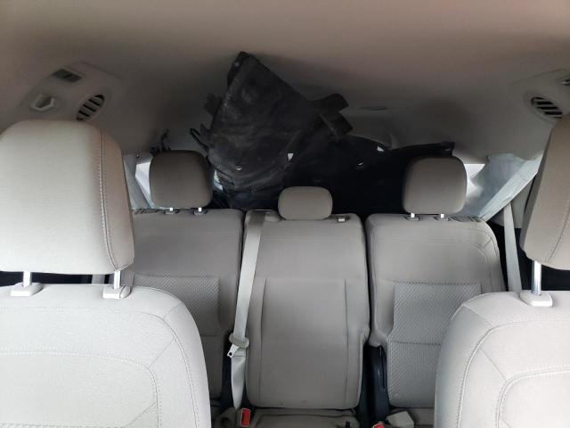 Ford Explorer Image 8