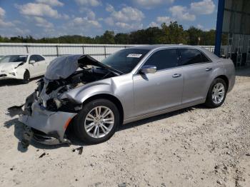  Salvage Chrysler 300