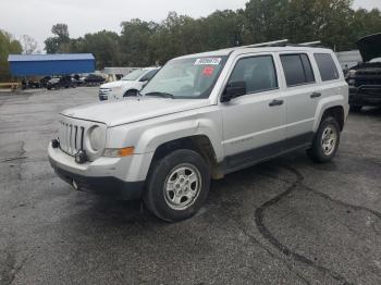  Salvage Jeep Patriot