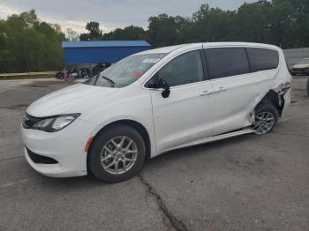  Salvage Chrysler Minivan