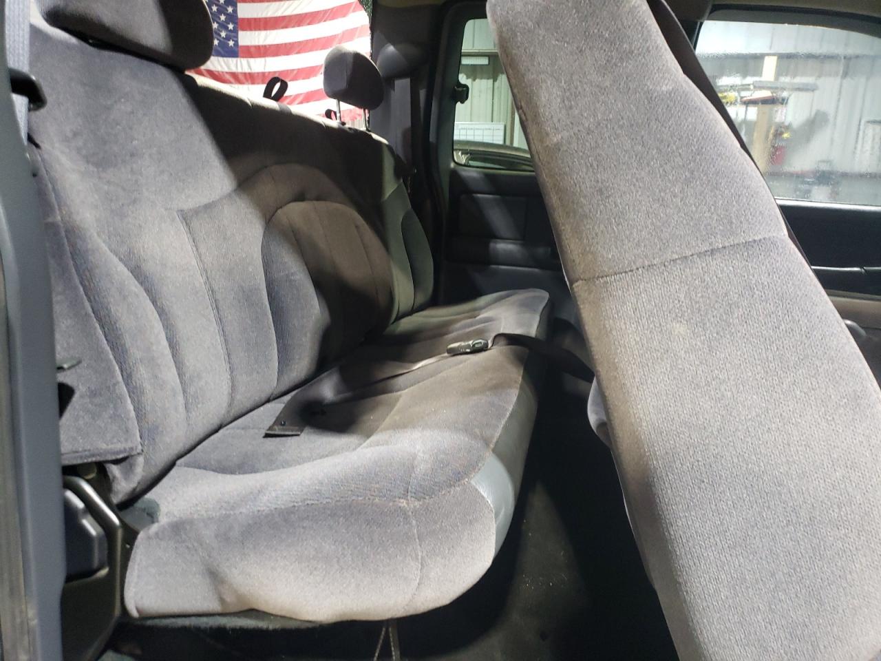 GMC Sierra K1500 Image 9