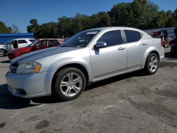  Salvage Dodge Avenger