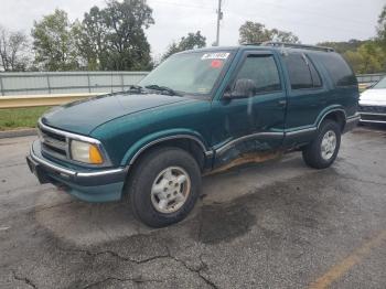  Salvage Chevrolet Blazer