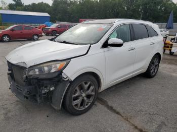  Salvage Kia Sorento